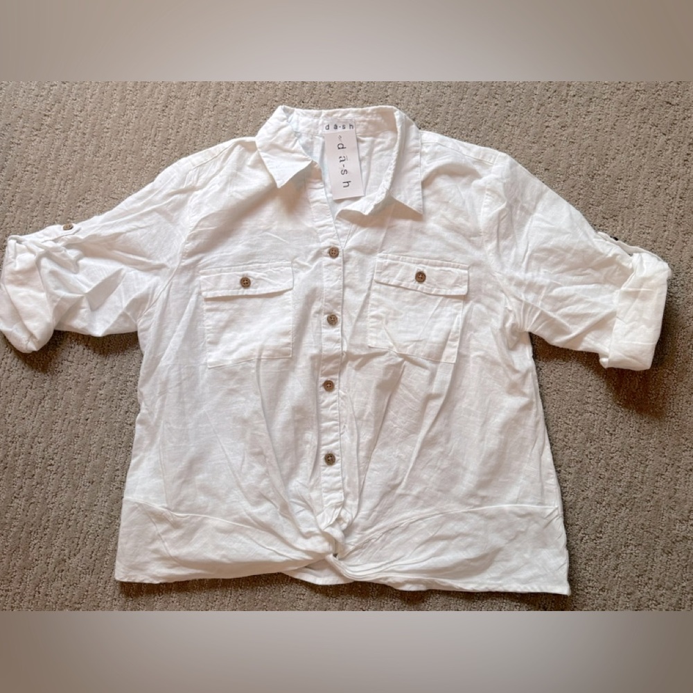 NWT! DASH 3/4 LENGTH SLEEVE BUTTON-UP LIGHTWEIGHT WHITE SHIRT